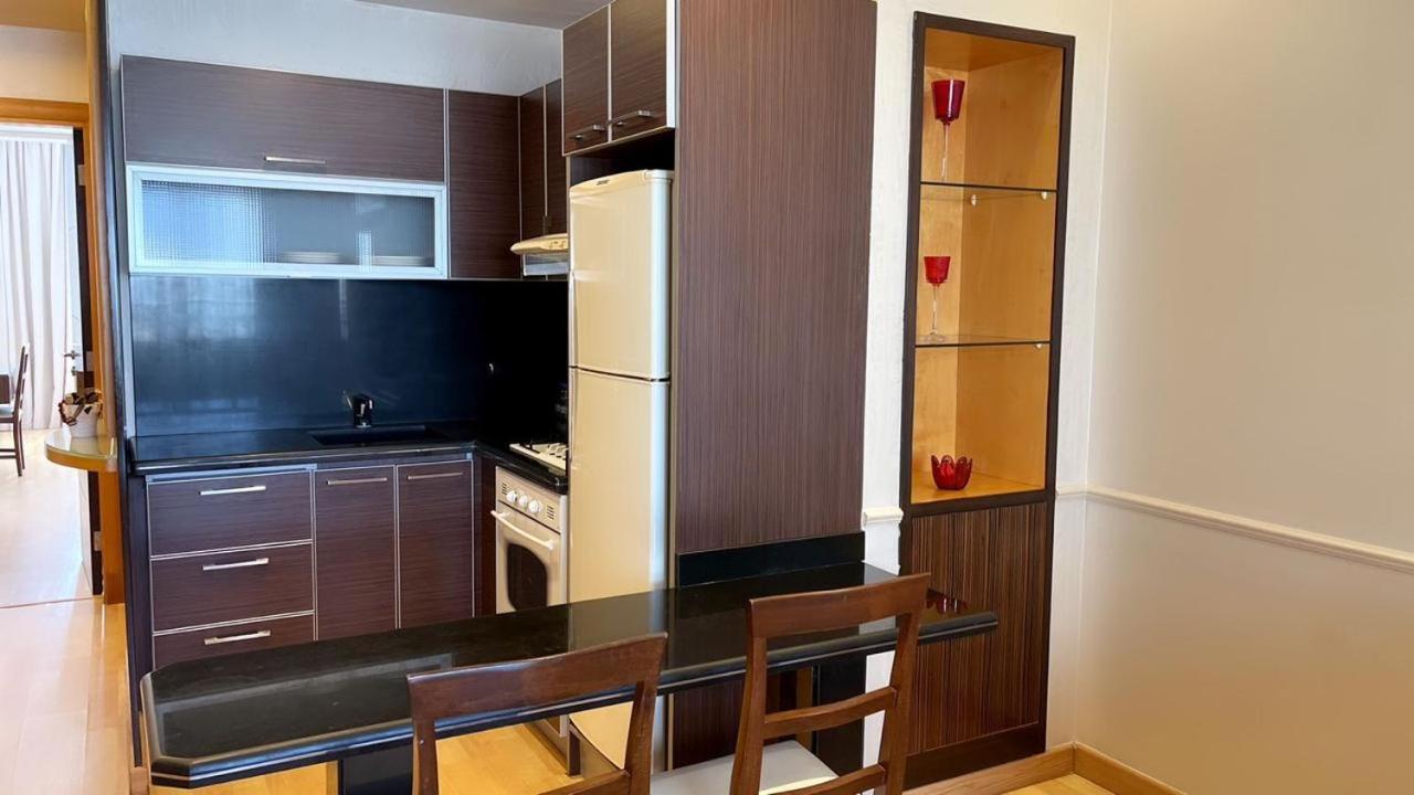 Appartamento Lahoya Beirut Esterno foto