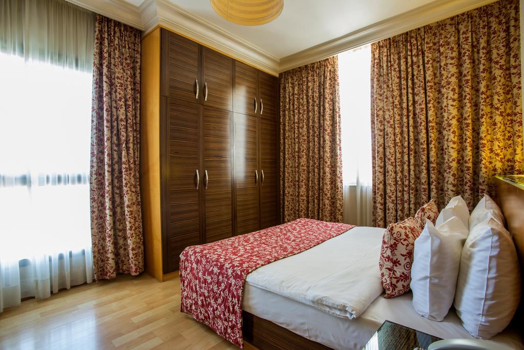 Appartamento Lahoya Beirut Esterno foto